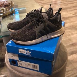 Adidas Explorer (5.5)